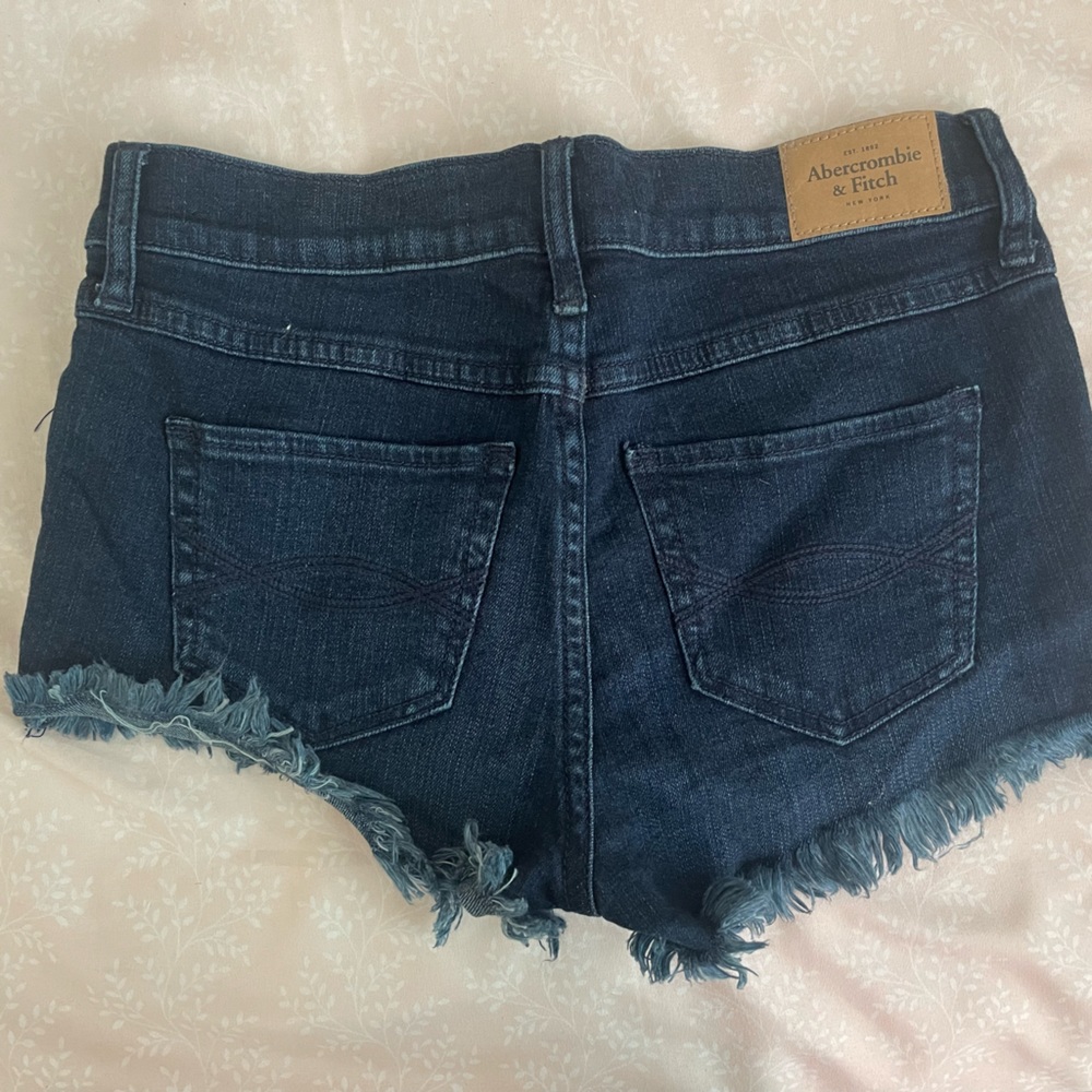 LOW RISE SHORTS - Picture 3 of 3